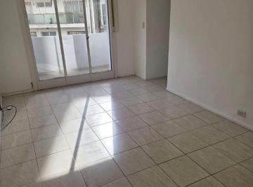 Departamento de 2 ambientes, Recoleta · Dos Ambientes Luminoso en Recoleta!