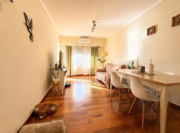Departamento · 59m² · 3 Ambientes · 1 Cochera · Venta - Departamento en Caballito - 3 Ambientes con Balcon Aterrazado y Cochera