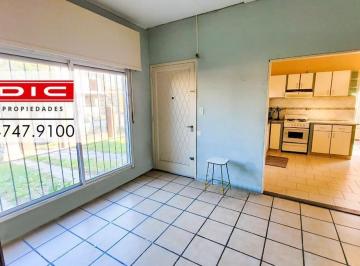 Casa · 130m² · 7 Ambientes · 2 Cocheras · Casa 5 Dorm. Venta - Boulogne
