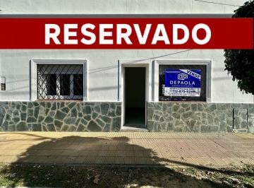 Casa · 90m² · 3 Ambientes · Oportunidad Casa 3 Ambientes Jardin Lote Propio