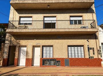 Casa de 3 ambientes, Avellaneda · Casa 3 Ambientes con Terraza, Patio en Wilde