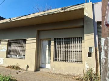 Casa · 100m² · 3 Ambientes · 1 Cochera · Venta Casa 3 Ambientes Muñiz