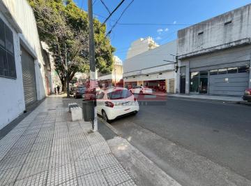 Depósito de 10 ambientes, Villa del Parque · Depósito y Local en 3 Plantas Sobre Av Jonte