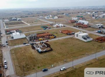 Terreno , Córdoba · Lote - 300 m² - Campos de Manantiales