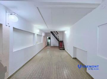 Local comercial · 252m² · Sarmiento Al 1600 | Local en Alquiler en El Barrio de San Nicolas!
