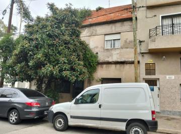 PH · 119m² · 5 Ambientes · PH en Lomas del Mirador