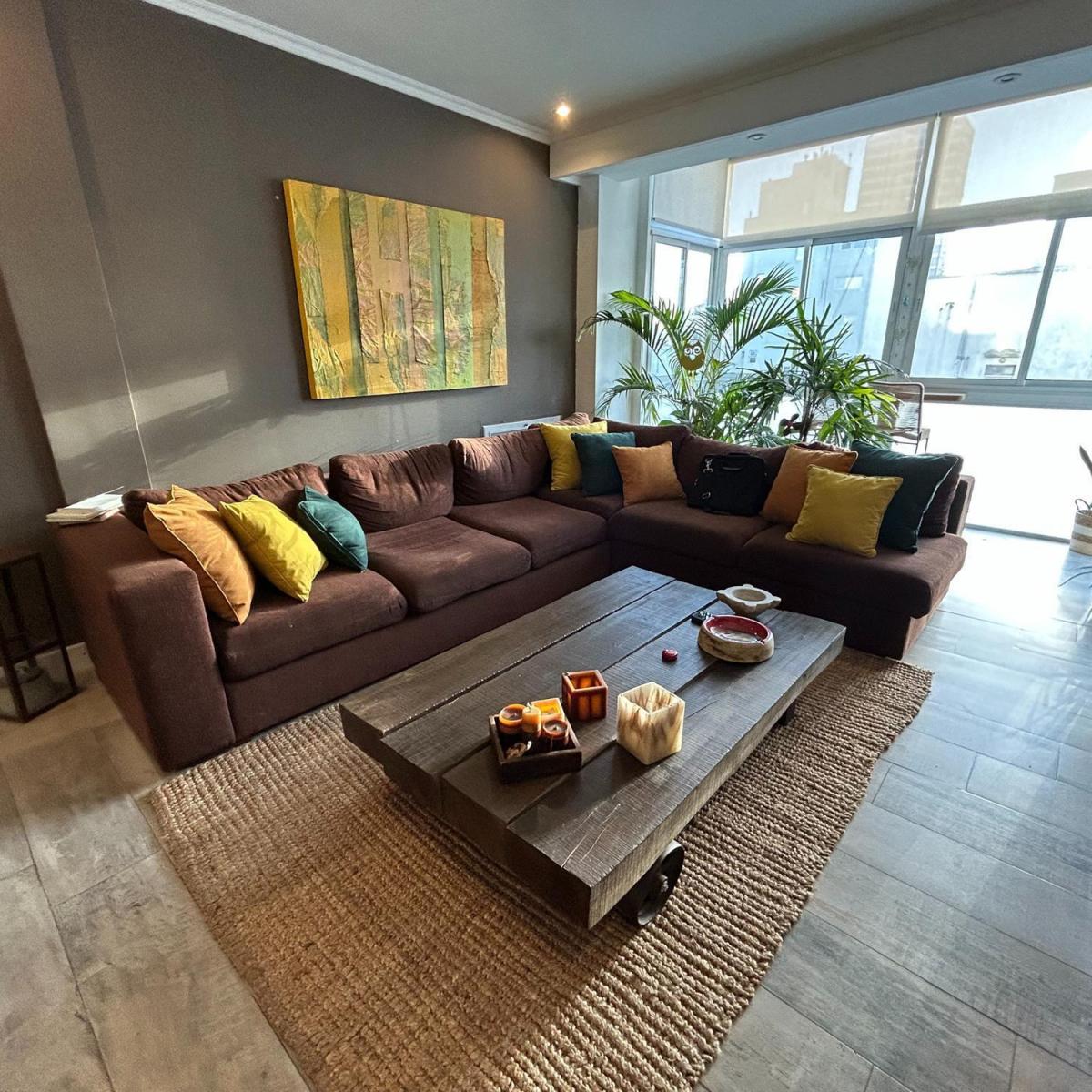 Semipiso de 4 amb, 114m² con cochera — La Perla