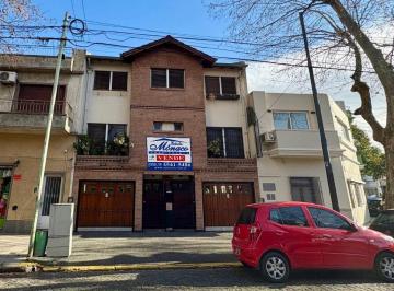 Casa · 130m² · 4 Ambientes · 1 Cochera · Hermoso Duplex 3 Amb + Dependencia Quincho Patio y Cochera