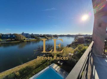 Casa · 310m² · 6 Ambientes · 4 Cocheras · Venta Casa en Barrio Vistas a Laguna, Puertos del Lago.