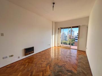 Departamento · 44m² · 2 Ambientes · Departamento de 2 Ambientes con Balcón en Caballito