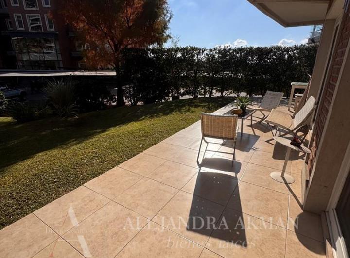 Departamento · 140m² · 5 Ambientes · 1 Cochera
