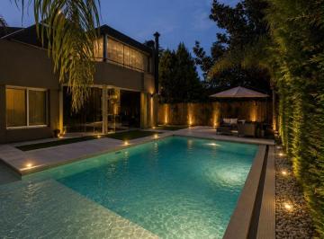 Casa de 5 ambientes, Esteban Echeverría · Hermosa Propiedad en Venta en El Sosiego Canning