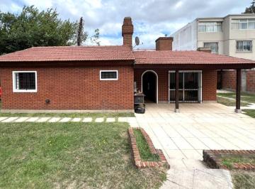 Casa · 100m² · 4 Ambientes · 3 Cocheras · Venta Casa 4 Ambientes en Maschwitz