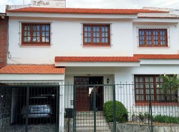 Casa · 320m² · 5 Ambientes · 1 Cochera · Exc Casa Alq 4 Dor Gge/qcho/suite/jard Los Carolinos Al 200