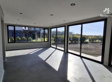 Casa · 210m² · 4 Ambientes · 1 Cochera · Casa a Estrenar - Barrio La Alameda