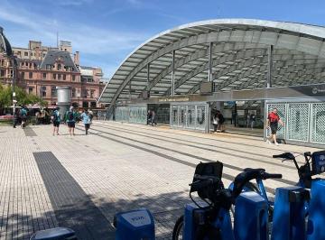 Departamento · 51m² · 3 Ambientes · Venta Departamento 3 Ambientes Muy Luminoso | a 1 Cuadra de Estación Constitución y Universidades