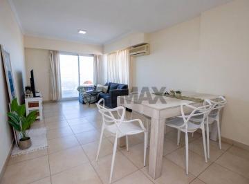 Departamento · 79m² · 4 Ambientes · 1 Cochera · Depto 2 Dormis y Cochera en Venta en Microcentro
