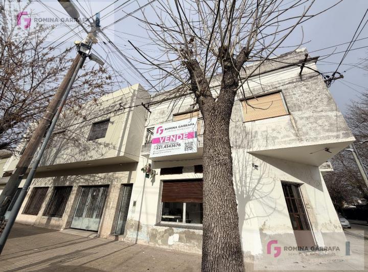 Local comercial · 365m² · 8 Ambientes · 2 Cocheras