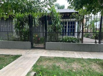 Casa · 110m² · 4 Ambientes · 2 Cocheras · Casa 4 Ambientes Marcos Paz Venta C/pileta