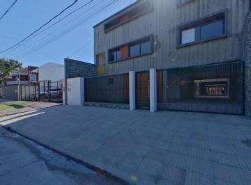 PH · 140m² · 3 Ambientes · 2 Cocheras · Triplex 3 Ambientes con Jardín Parrilla y Cochera