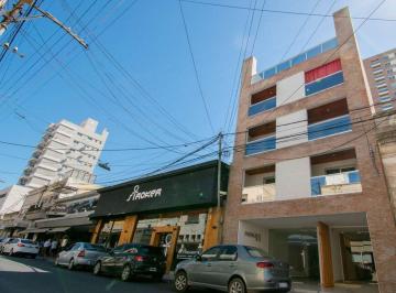 Departamento · 40m² · 2 Ambientes · Depto. 1 Dormitorio/amenities en Alquiler Centro