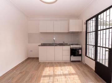 PH · 74m² · 4 Ambientes · PH en Venta La Plata