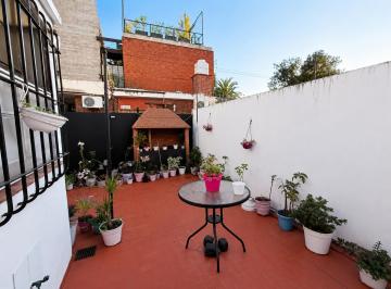 Casa de 4 ambientes, San Isidro · Casa 4 Amb con Terraza y Cochera