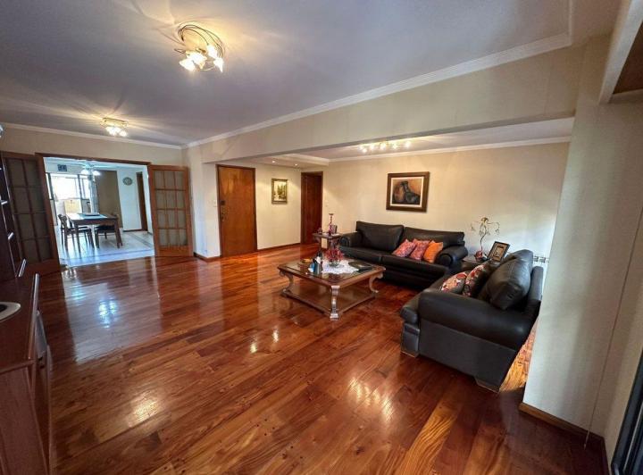 Departamento en venta en Rosario · 5 ambientes