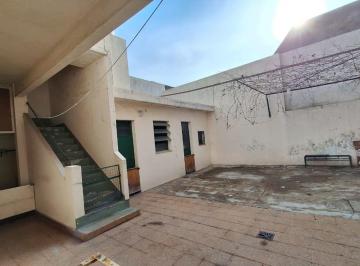PH · 82m² · 3 Ambientes · Venta PH Planta Baja Patio Apto Crédito