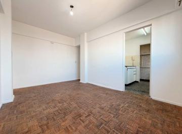 Departamento · 42m² · 3 Ambientes · 1 Cochera · Venta Departamento 3 Ambientes con Cochera