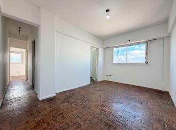 Departamento · 42m² · 3 Ambientes · 1 Cochera · Venta Departamento 3 Ambientes con Cochera