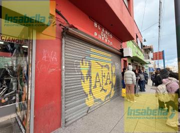 Local comercial · 80m² · 2 Dormitorios · PH en Puerto