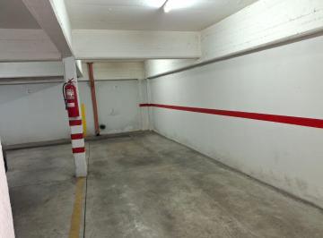 Garage · 10m² · Cochera en Alquiler en Centro