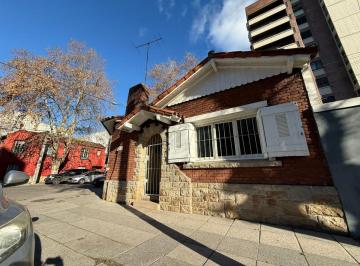 Oficina comercial de 3 ambientes, Mar del Plata · Catamarca Esq. Castelli - Chalet Uso Profesional (Unicamente) - Alquiler 24 Meses - Mar del Plata