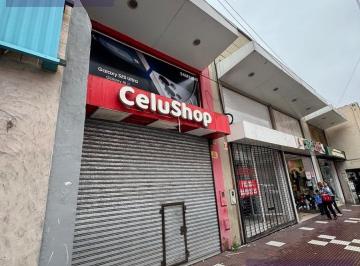 Local comercial · 180m² · Gran Local en Alquiler - Maipu 100