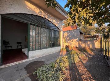 Local comercial , Almirante Brown · Alquiler Local Comercial Frente a La Serenísima, Burzaco
