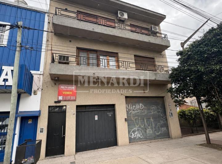 Local comercial · 83m²