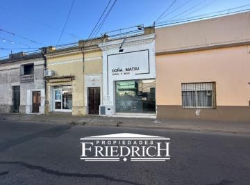 Local comercial · 101m² · Local en Alquiler - Luján