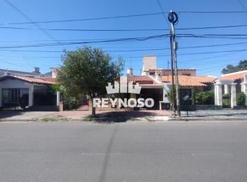 Casa de 5 ambientes, Salta · Casa en Venta en Barrio Ferroviario | 3 Dorm. | Pileta y Amplio Jardín