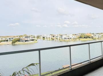 Departamento · 77m² · 3 Ambientes · 1 Cochera · Venta Departamento en Acqua Golf Al Agua
