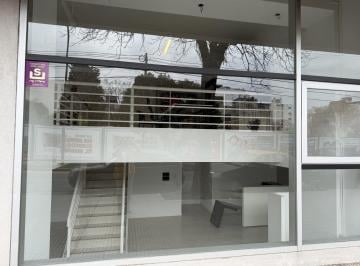 Local comercial · 242m² · 1 Ambiente · Local Comercial en Corredor Holmberg