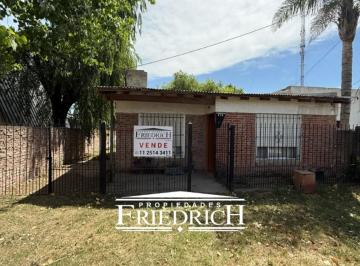Casa · 80m² · 3 Ambientes · 2 Cocheras · Casa en Venta Gral Rodriguez