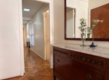 Departamento · 127m² · 4 Ambientes · 1 Cochera · Departamento en Alquiler 3 Dorm. y Cochera