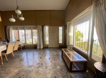 Casa · 150m² · 4 Ambientes · Venta Casa 4 Amb Villa Ballester Apto Credito