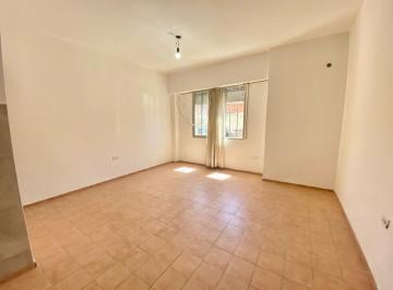 Departamento · 25m² · 1 Ambiente · Alquiler Monoambiente Planta Baja. Cinco Esquinas