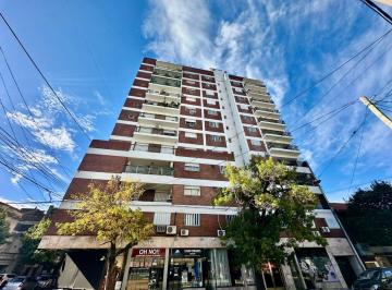 Departamento · 107m² · 4 Ambientes · 1 Cochera · Venta Semipiso de 3 Dorm/coch a Una Cuadra Bv