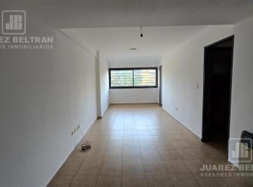 Departamento · 60m² · 3 Ambientes · Depto 2 Dorm. Luminoso - B° Cofico
