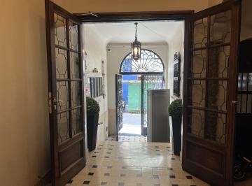 Edificio · 4200m² · Venta de Espectacular Edificio