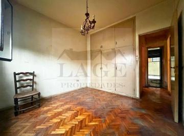 Departamento · 49m² · 3 Ambientes · Departamento 3 Amb Al Frente con Patio a Reciclar