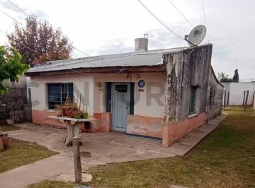 Casa · 88m² · 4 Ambientes · Casa en Venta en Rafaela, Barrio Fasoli